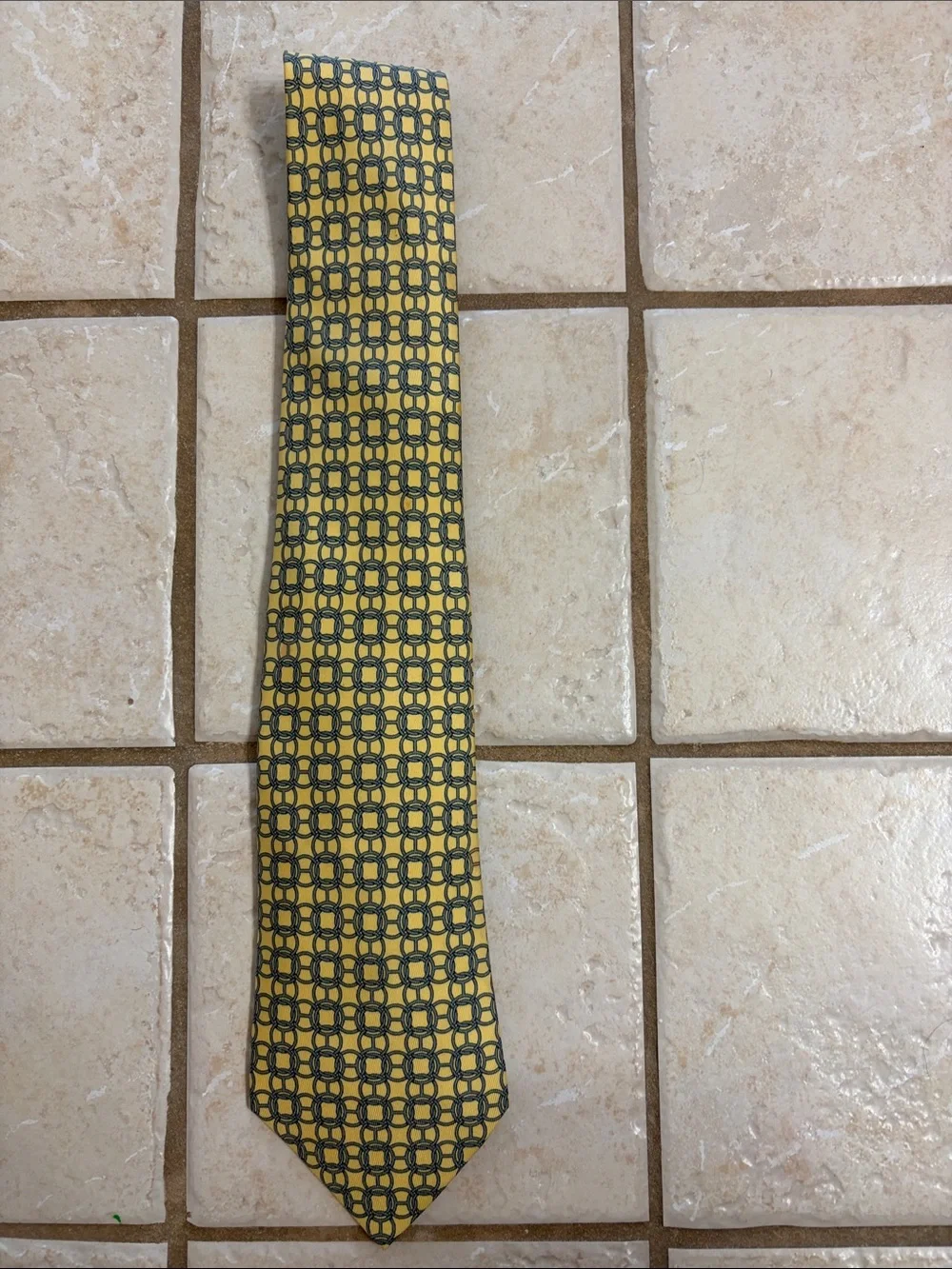 Hermes Yellow and Gray Interlocking Geometric Silk Tie